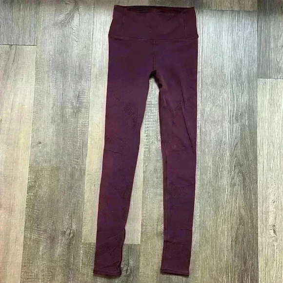 Lululemon Reveal leggings diji rain size 2 - Picture 2 of 7